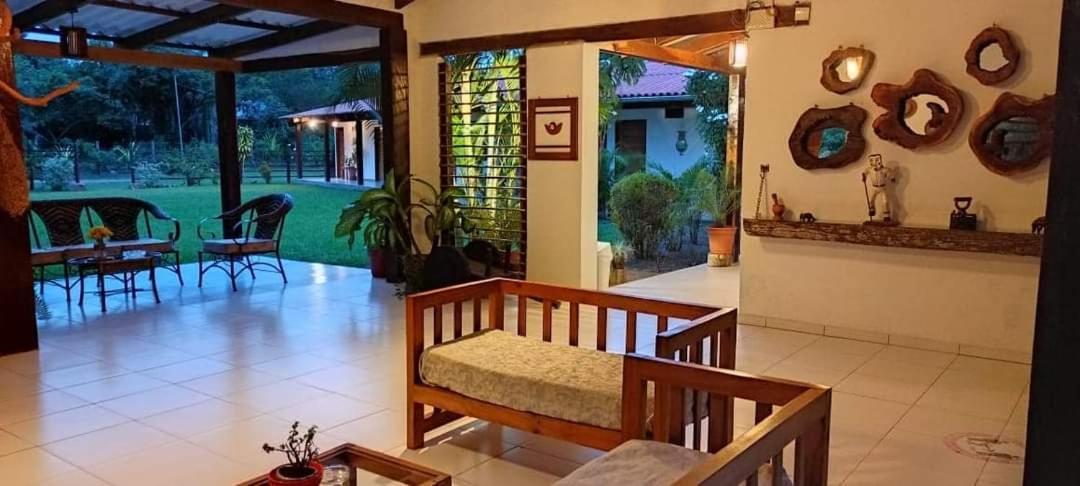 Rustico & Hotel Boutique Las Churapas San José de Chiquitos エクステリア 写真