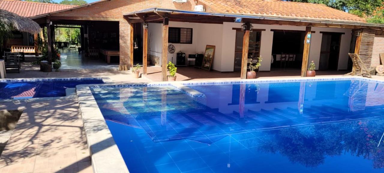 Rustico & Hotel Boutique Las Churapas San José de Chiquitos エクステリア 写真
